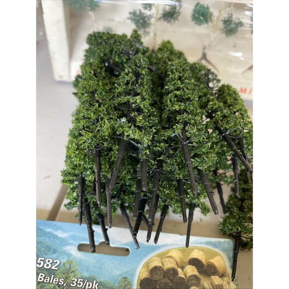 Life Like Train Scenery Trees White Birch, Maple, Evergreen, Red and more - Picture 4 of 16